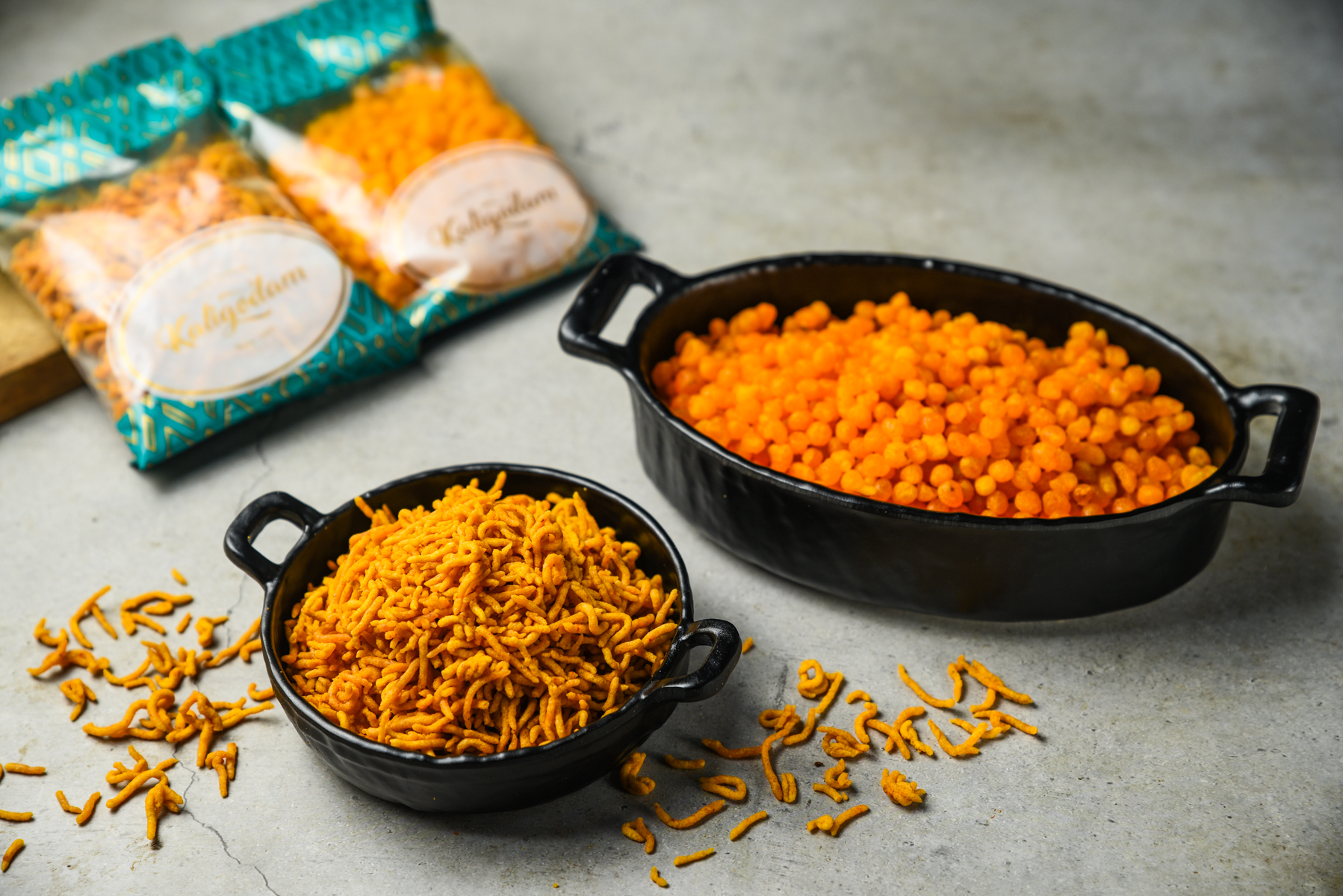 Bhujia with boondiya